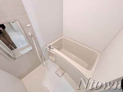 【浴室】 | ロレイアム | きれいなお風呂です