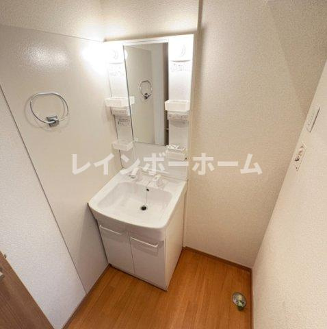 マイシティ上小町Ⅱの独立洗面台