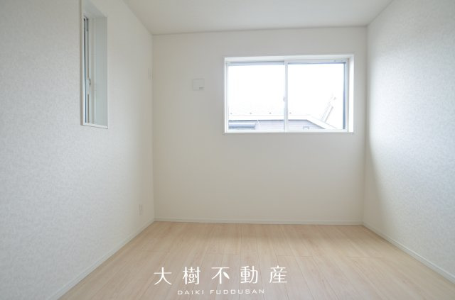【洋室】 | 綾瀬市深谷南４丁目　新築戸建て　全5棟【仲介手数料無料】 | 2階　洋室3（5.0帖）