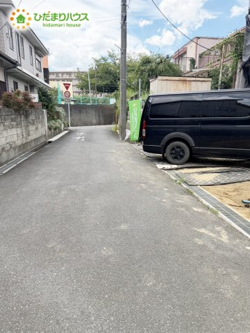 富士見台6期　新築戸建　1号棟の前面道路含む現地写真