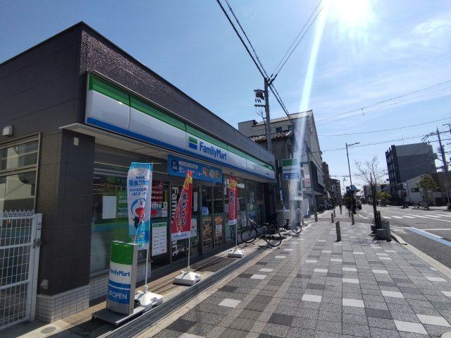 高槻市桜ケ丘北町新築戸建の周辺|ファミリーマート富田駅南店