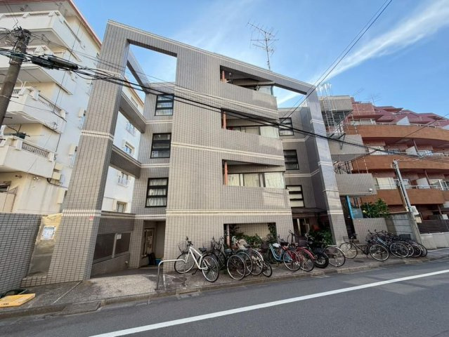 オリンポス板橋栄町の外観