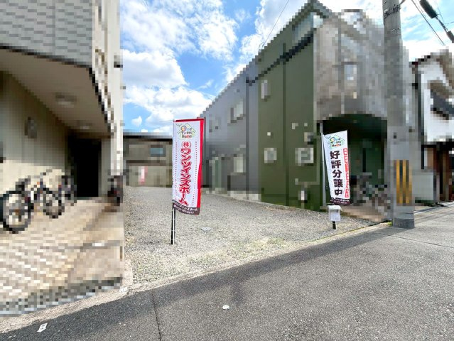 【前面道路含む現地写真】 | 東住吉区東田辺２丁目　新築戸建て♪ | 【現地写真】
前面道路すっきり、光と開放感が広がる区画。