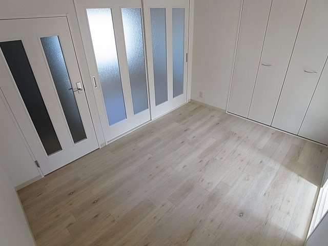 カーサ西山町の居間・リビング|開放感の有る明るいお部屋です