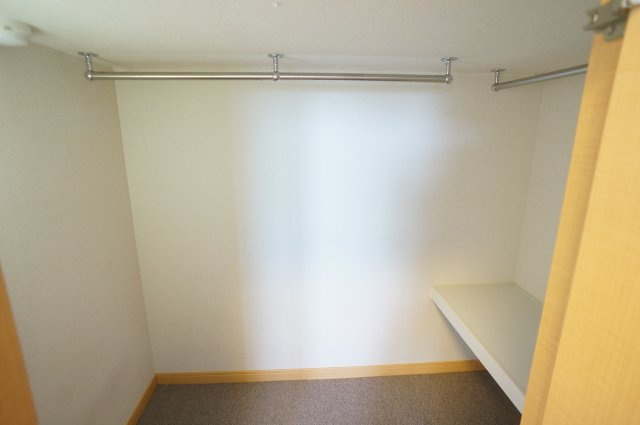 レオパレスビューヒルズテン