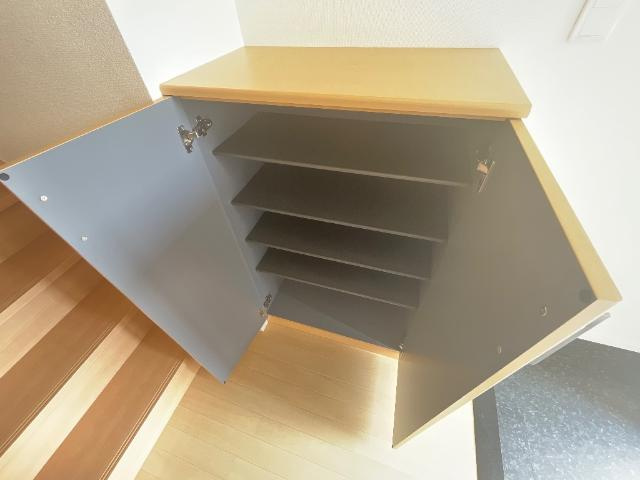 スターテラスＡの収納|シューズBOX