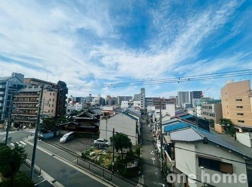 モンセーヌ東三国の展望|◆バルコニーからの眺望です！周辺には高い建物がなく、開放感のある眺望です！