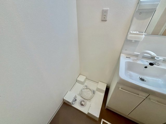 ジーメゾン飾磨恵美酒の洗面所