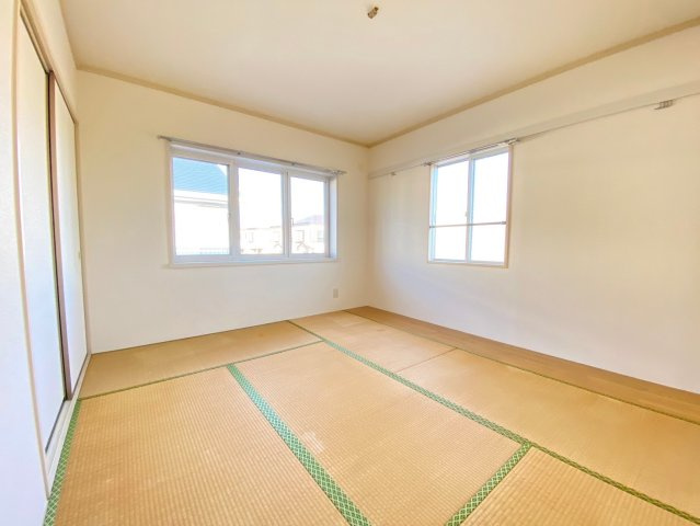 【寝室】 | オオマデンハイツ　B