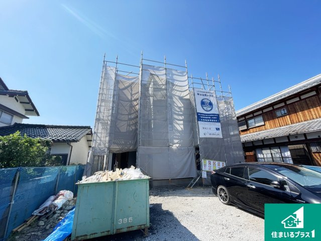 東近江市聖徳町　新築一戸建ての外観|現在建築中！落ち着いた街並みで新生活を始めることが出来そう！周辺の物件も併せてご紹介させて頂きます！