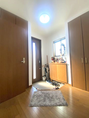 古淵４丁目　中古戸建の玄関