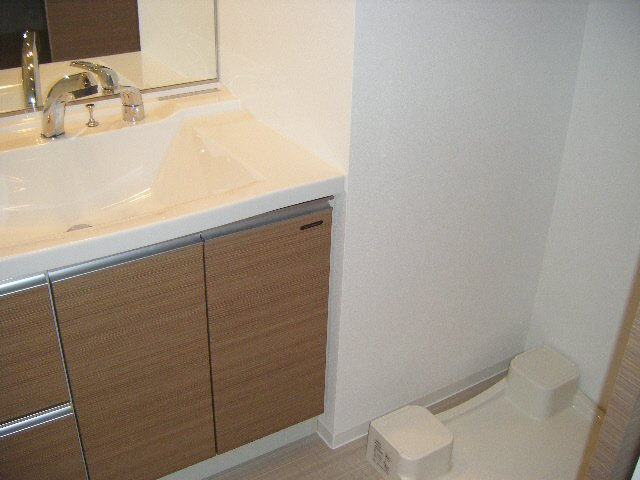 パークアクシス西船橋本郷町の洗面所|大きな洗面台付き★