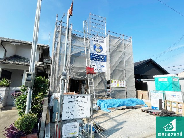 姫路市城東町　新築一戸建ての外観|周辺は落ち着いた街並みの住宅地！子育てがしやすい住環境です！まだ未完成ですが、現地でしかわからない事もございます。是非一度ご覧ください。