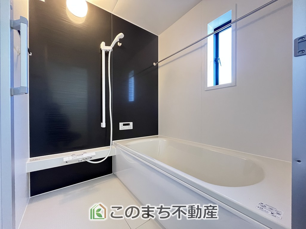 CRADLEGARDEN栃木市箱森町第6　1号棟の浴室|同社施工物件の写真です。※建具やフローリング、その他仕様が異なる場合がございます。