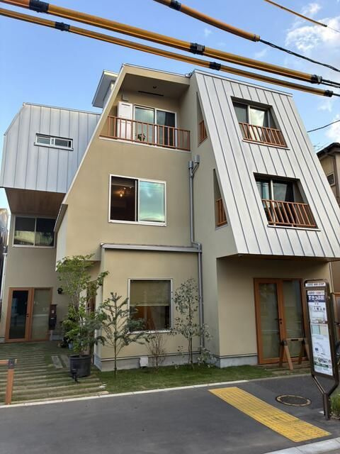 ＯＨＡＮＡ　ＣＯＵＲＴ