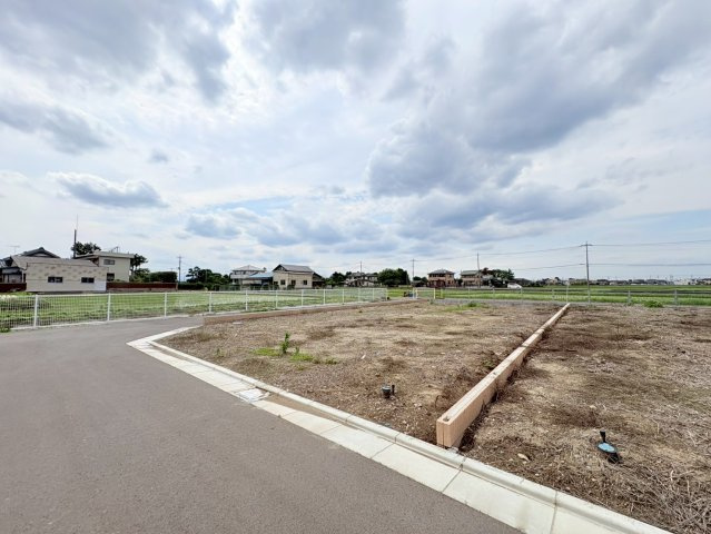 川越市鴨田　建築条件付売地　東武東上線『川越駅』バス26分　【芳野小学区】の外観