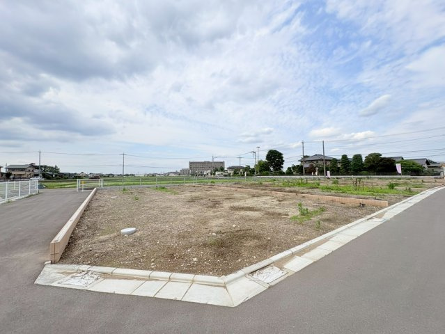 川越市鴨田　建築条件付売地　東武東上線『川越駅』バス26分　【芳野小学区】の外観
