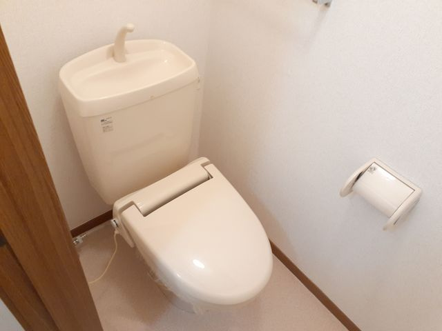 エレガントリブⅢのトイレ|トイレ