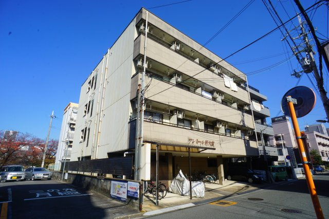 プレミール新大宮