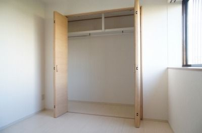 アーバンサクライＣ棟の収納