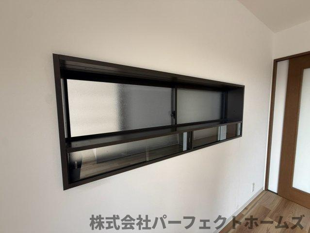都丘町戸建の内装|明るい色調の室内です