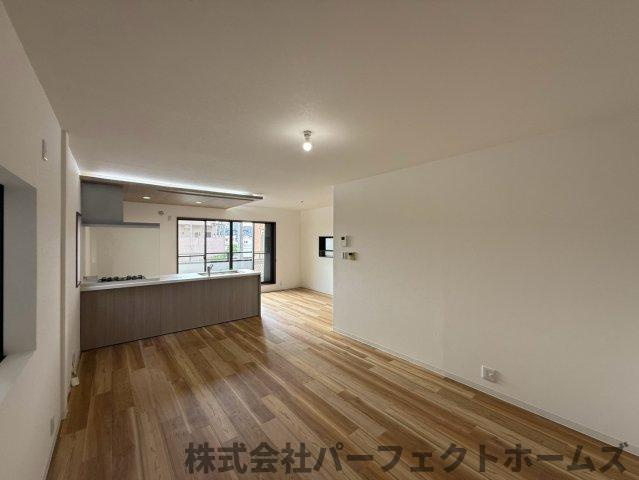 都丘町戸建の居間・リビング