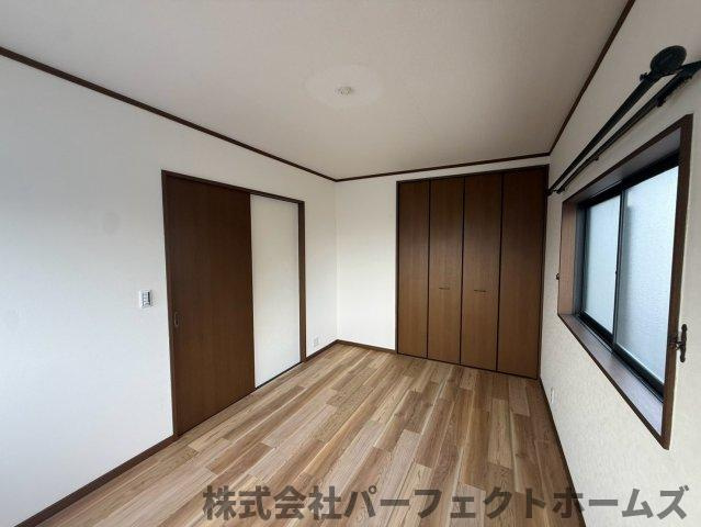 都丘町戸建の洋室|広々とした洋室です