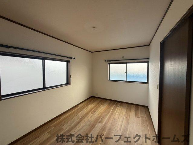 都丘町戸建の洋室|きれいな洋室です