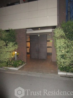 【エントランス】