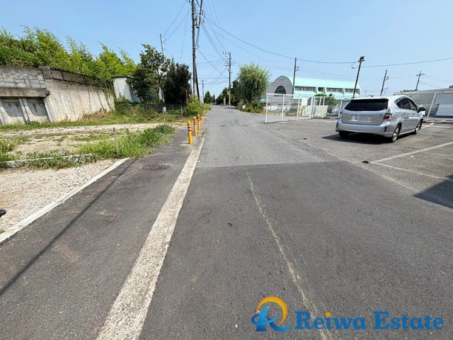新築戸建　茅ヶ崎市高田1丁目の前面道路含む現地写真