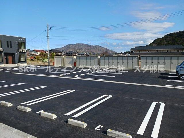 アンソレイエ高浜Ⅰの駐車場