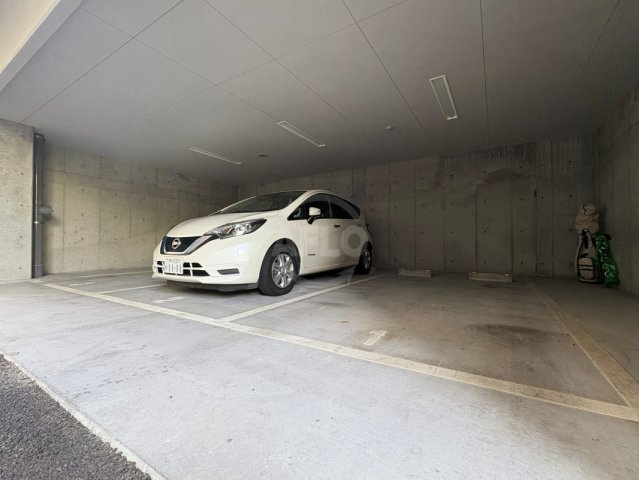 スプランディッド堺東の駐車場|スプランディッド堺東　駐車場