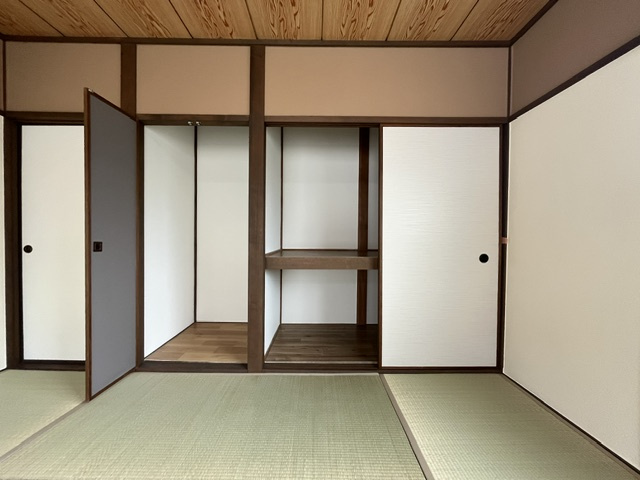 堺市東区石原町貸家の収納