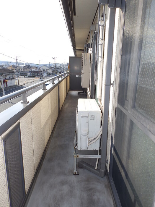 ファミーユ南手城のバルコニー