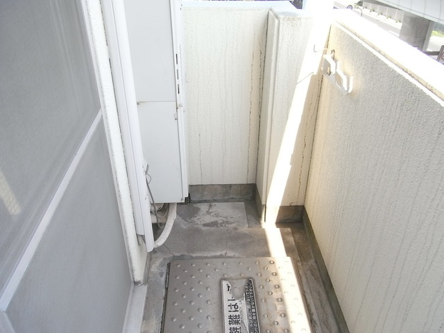 サンハウス御影本町のバルコニー