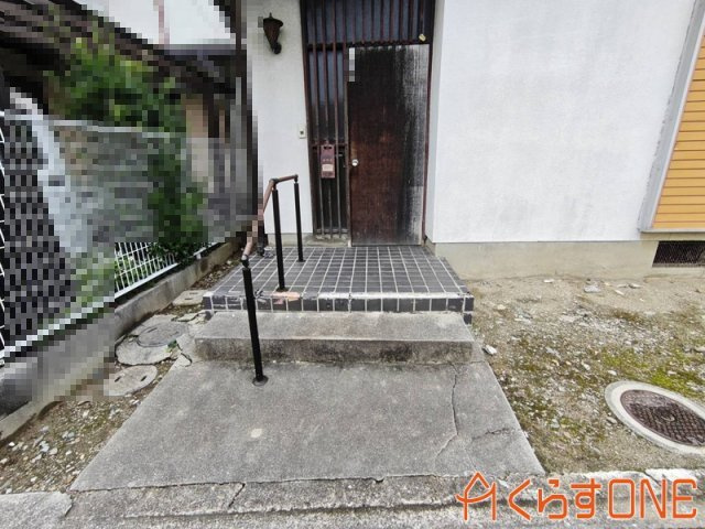 【玄関】 | 家庭菜園も楽しめる庭付き中古戸建／姫路市網干区浜田