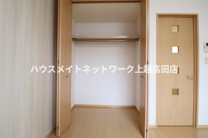 セジュール モナリエ Ａ/Ｂの収納|クローゼット