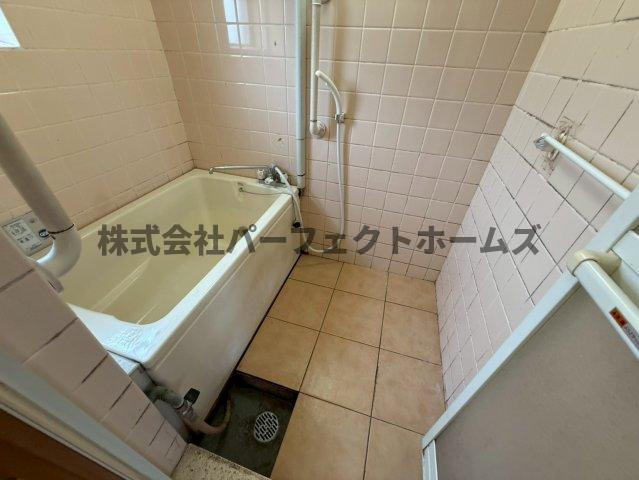 茄子作住宅5号棟の浴室|きれいなお風呂です