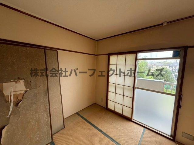 茄子作住宅5号棟の和室|趣のある和室です