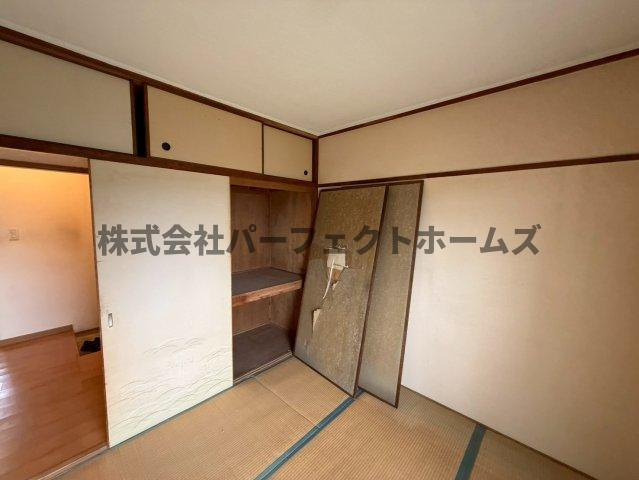 茄子作住宅5号棟の和室|明るい和室です