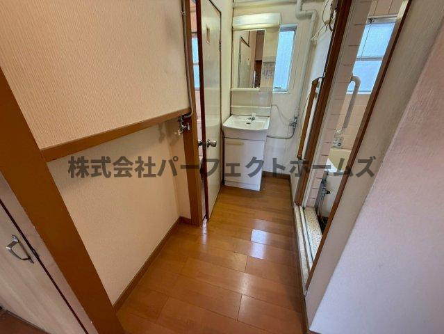 茄子作住宅5号棟の洗面所|コンパクトで使いやすい洗面所