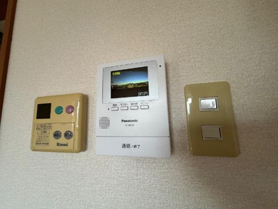 【セキュリティ】 | サンライズ３番館 | カメラ付インターホン