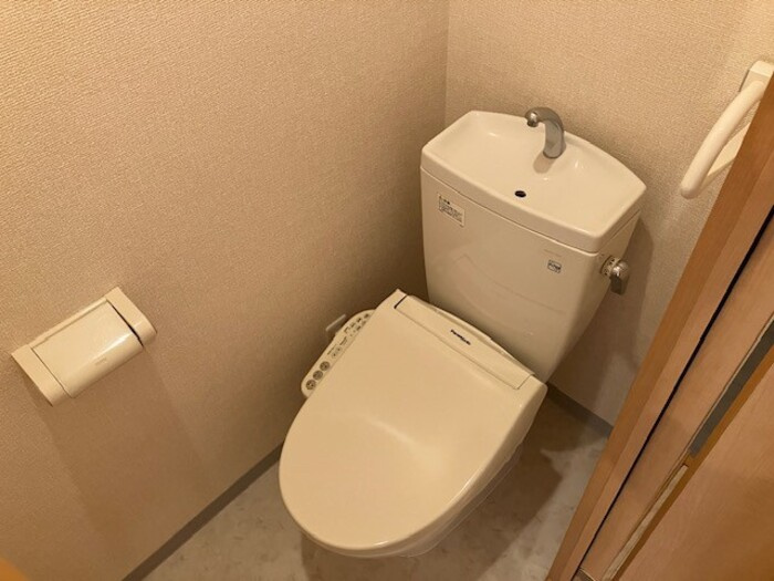 エルロード住吉6号館のトイレ|エルロード住吉6号館　外観