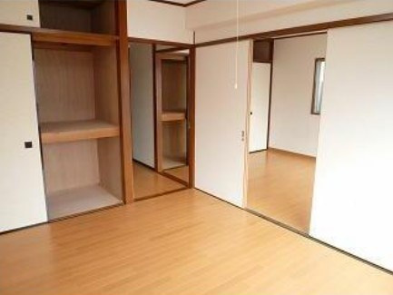 栗山マンションの収納