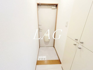 【玄関】 | ヒルズ皇山 | 玄関です。