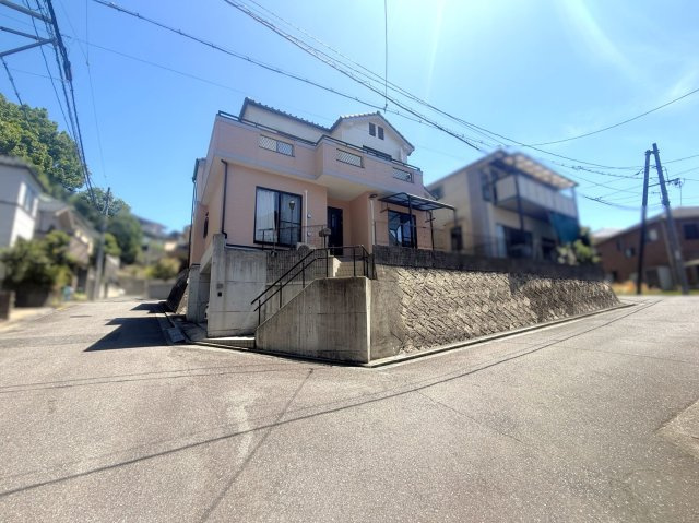 亀山8丁目　中古戸建