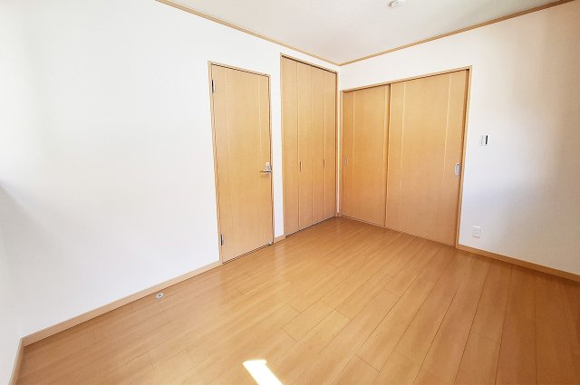堺市西区鳳西町2丁の子供部屋|洋室2
