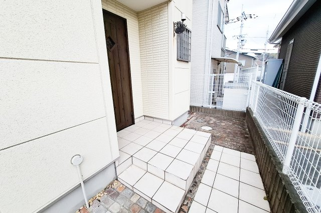 堺市南区逆瀬川の玄関|玄関