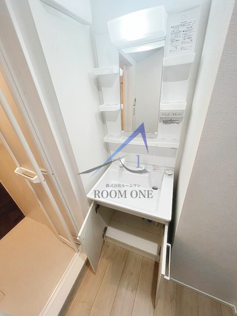 エステラスワンの洗面所|洗面台です。