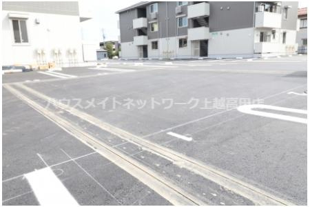 レフィナード Ｃのその他共用部分|ゴミステーション